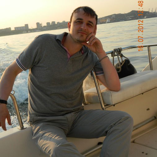 Роман Карпов