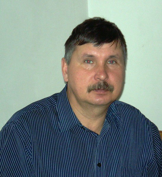 Асхат Хакимов