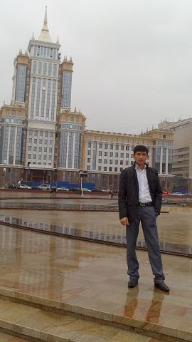 Джонни Назиров