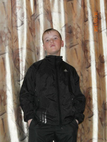 Денис Стенников