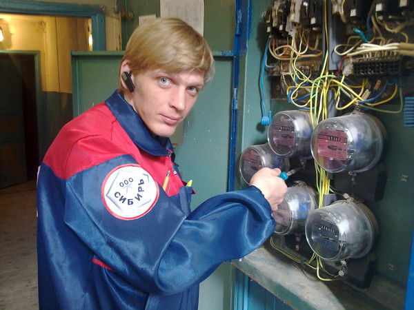 Юрий Тронов