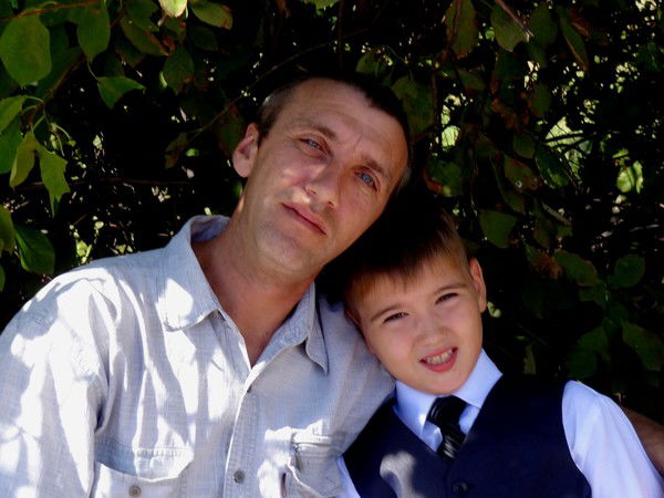 Игорь Емельянов