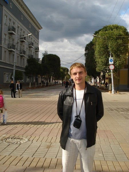 Владимир Тихоступ