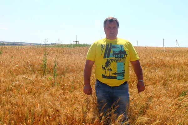 Андрей Тарасов