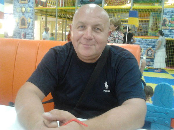 Олег Антропов