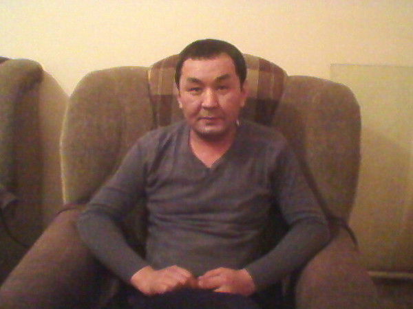 Саят Амиров