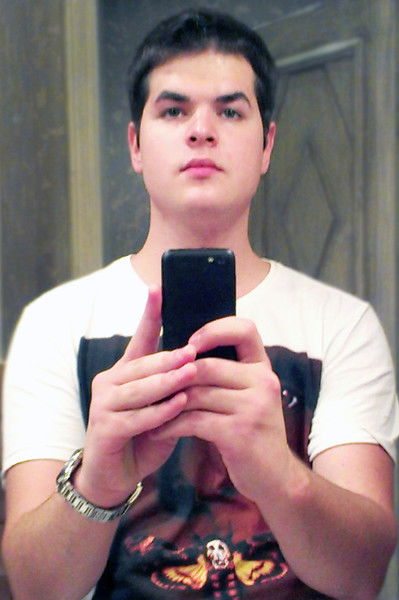 Максим Богданов