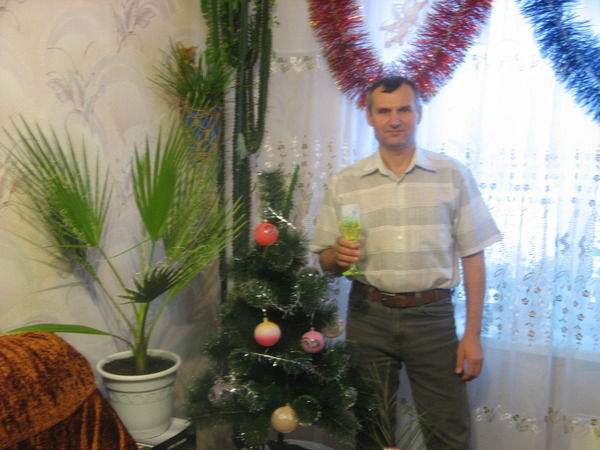 Александр Катасонов