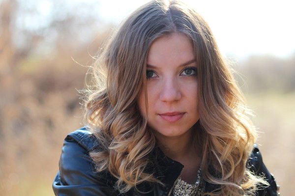 Виктория ,,,,,,))))