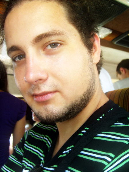 Неизвестно Неизвестно