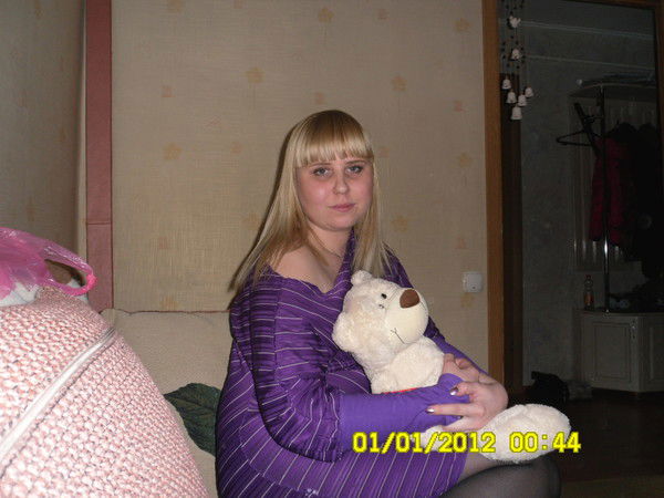 Оля Мельник