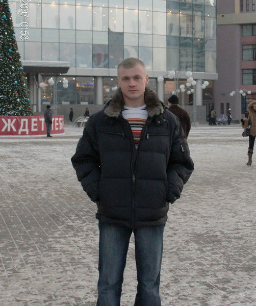 Антон Жаренов