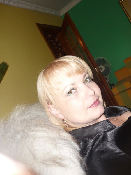 Надя Барна-Лазаренко