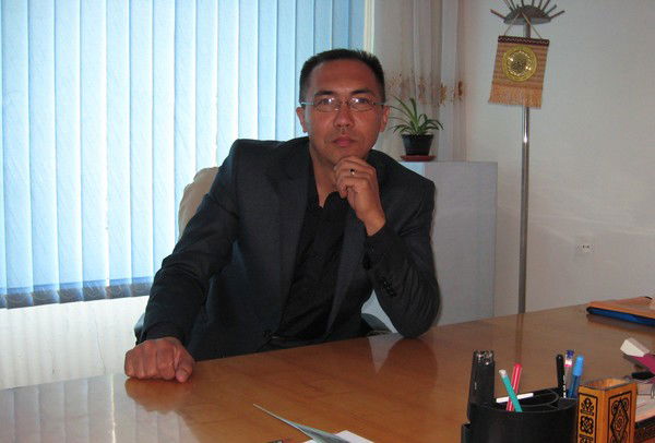 Эрнест Болушев