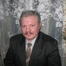 Виктор Комаров