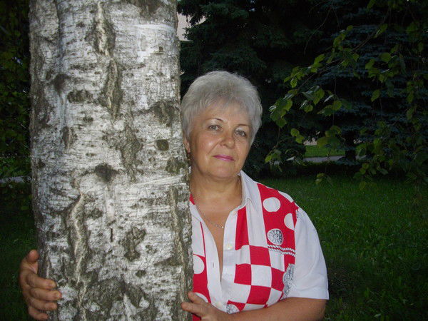 Надежда Боровик(Мележик)