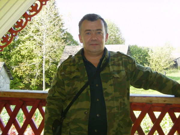 Александр Владимирович