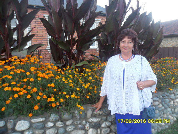 Азарова Раиса