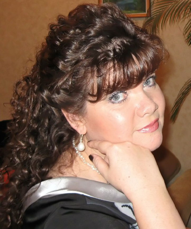 Елена Волосникова