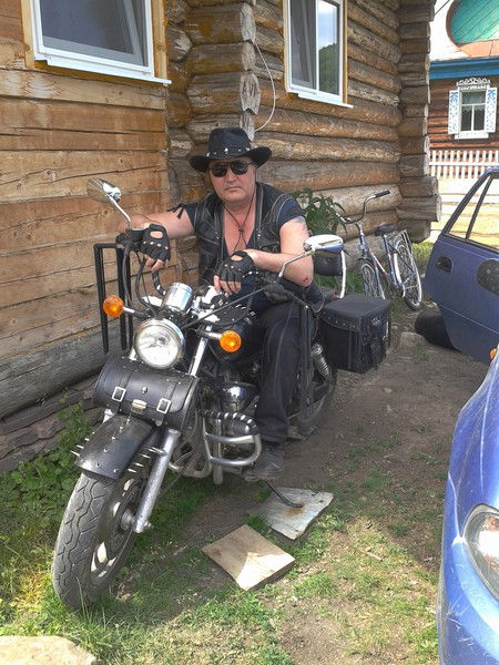 Миша Ахметов