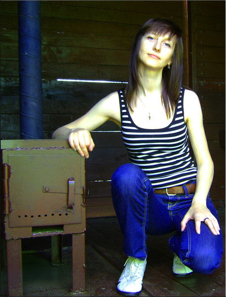 Алёна Левай