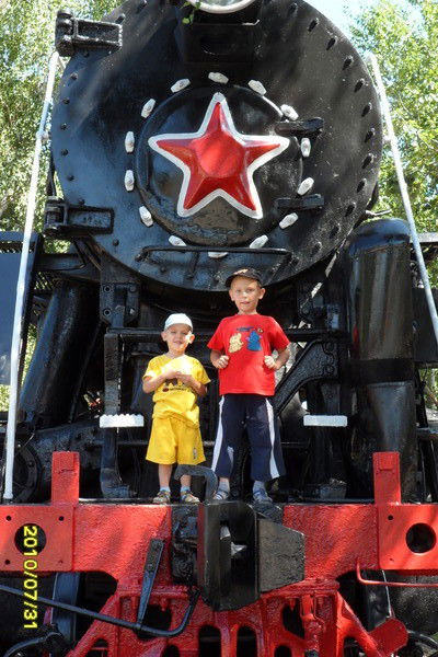 Геннадий Елесин