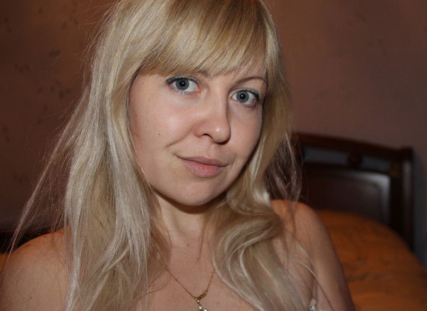 Елена Скарлат