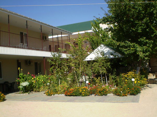 Пансионат Оазис Арабатская Стрелка