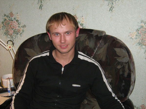 Антон Девятериков