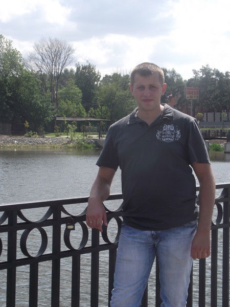 Николай Мельник