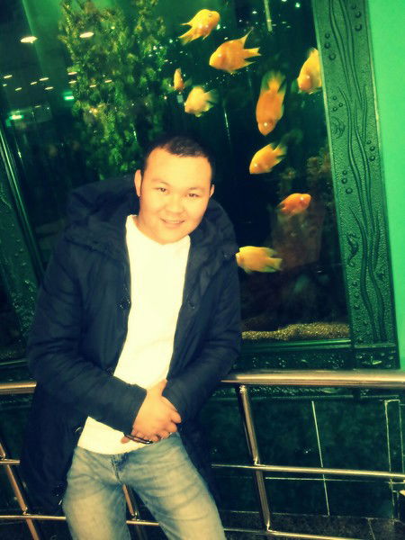 Азамат Есенов