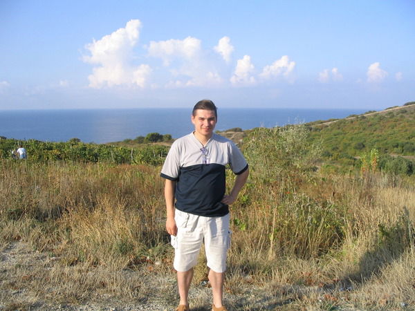 Владимир Бетехтин