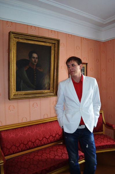 Сергей Антонов