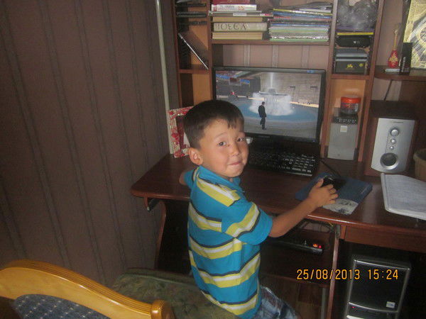 Дулат Слямбеков