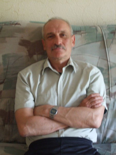 Александр Аксенов