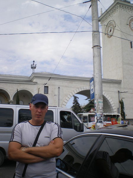 Юрий Скогорев