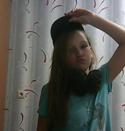 Лена Белякова