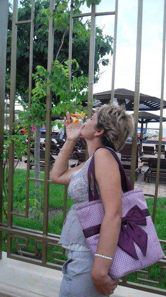 Вика Леднева