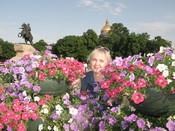 Елена Попкова