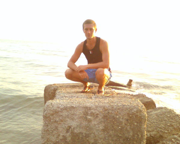 Дмитрий Собакарь