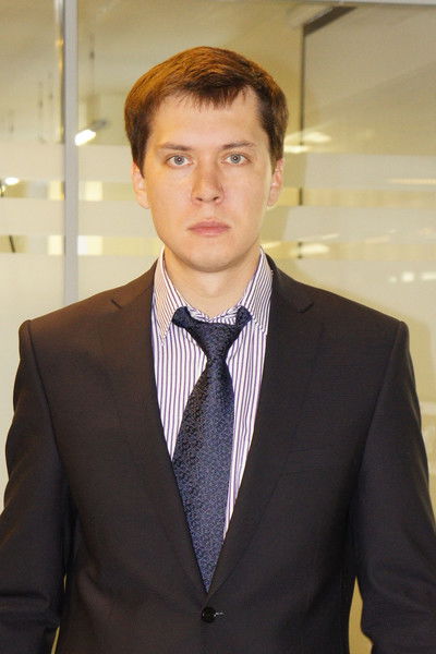 Максим Иванов