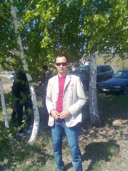 Олжас Бекенов