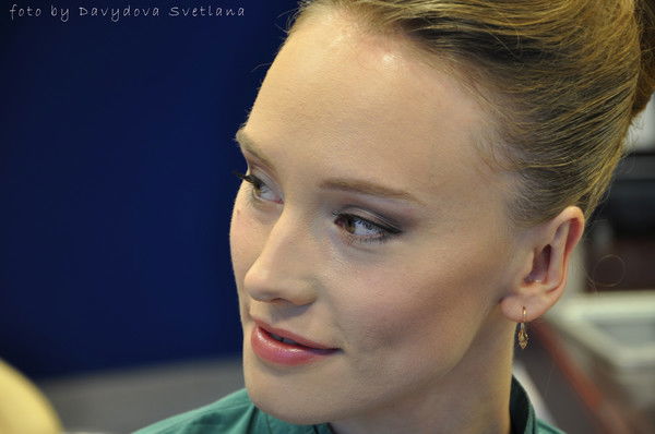 Анна Романова