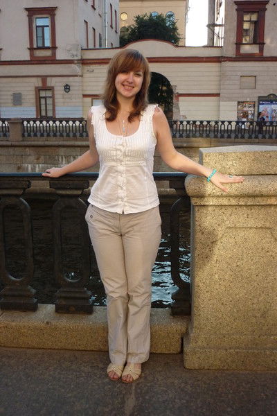 Анна Ашмарина