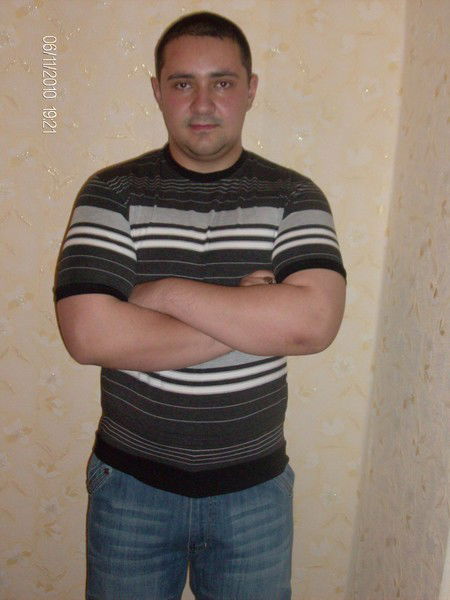 Роман Максаков