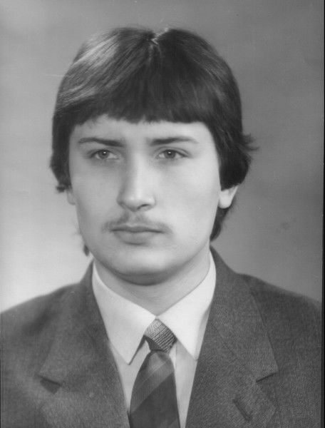 Андрей Олейник