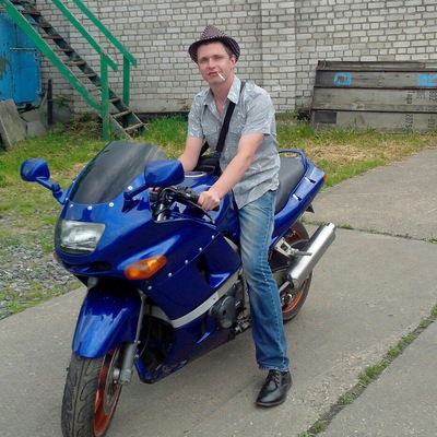 Виктор Семенов