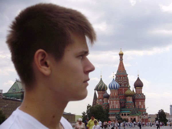 Евгений Момотов