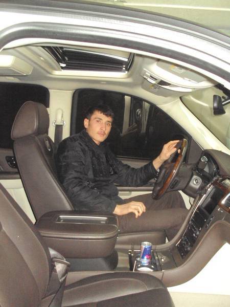 Акмал Ходжиев