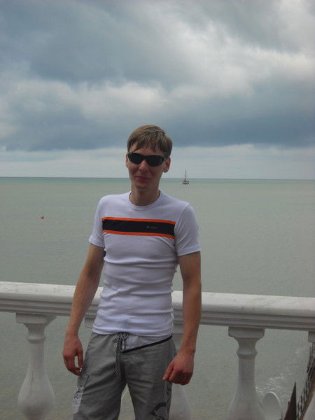 Андрей Савельев